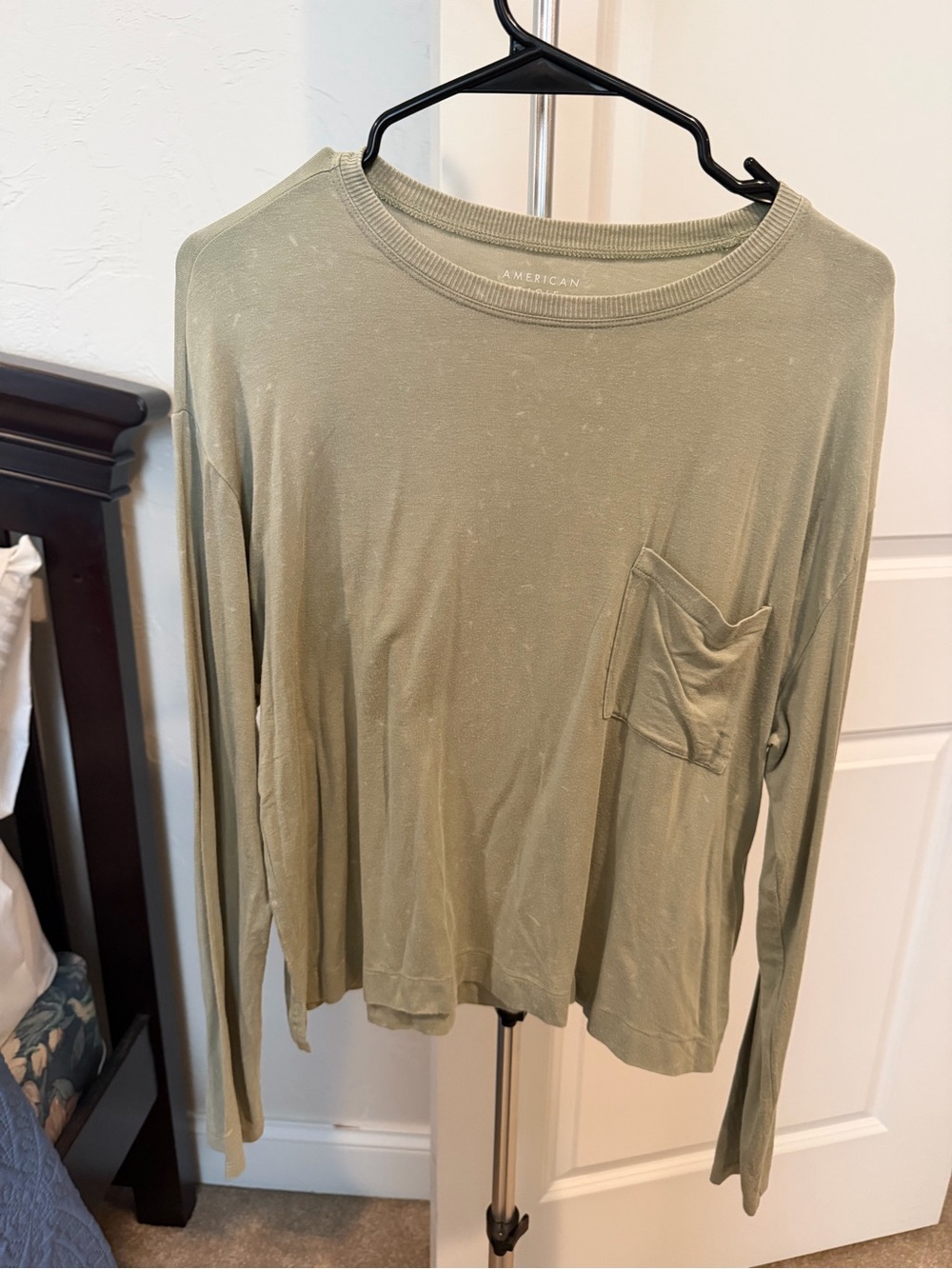 American Eagle Outfitters Light Olive Mineral Wash Long Sleeve Pocket Tee